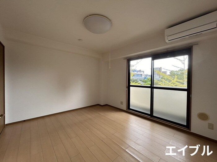 物件内観写真15　(居室)