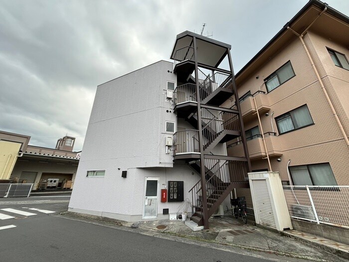 物件外観写真4　(外観写真)