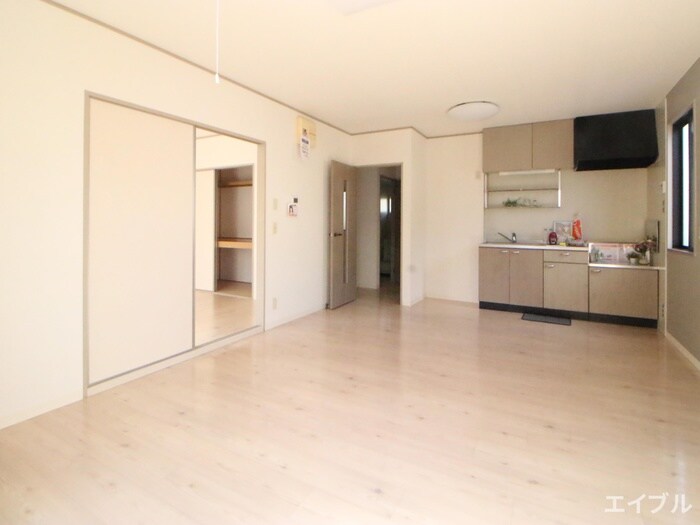 物件内観写真7　(居室)