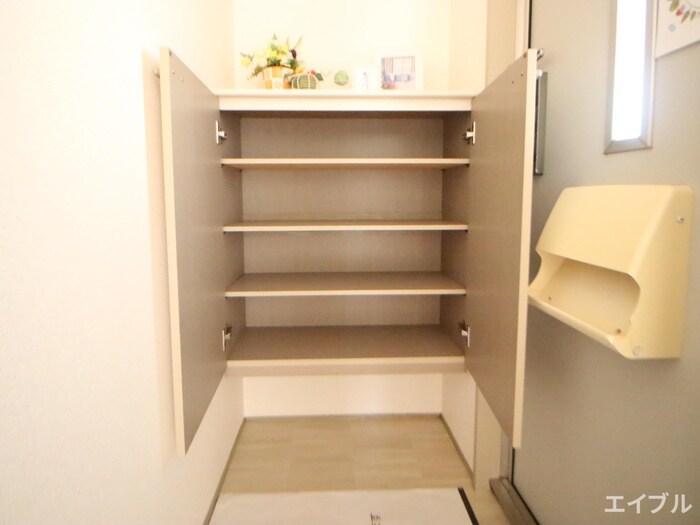 物件内観写真22　(靴箱)