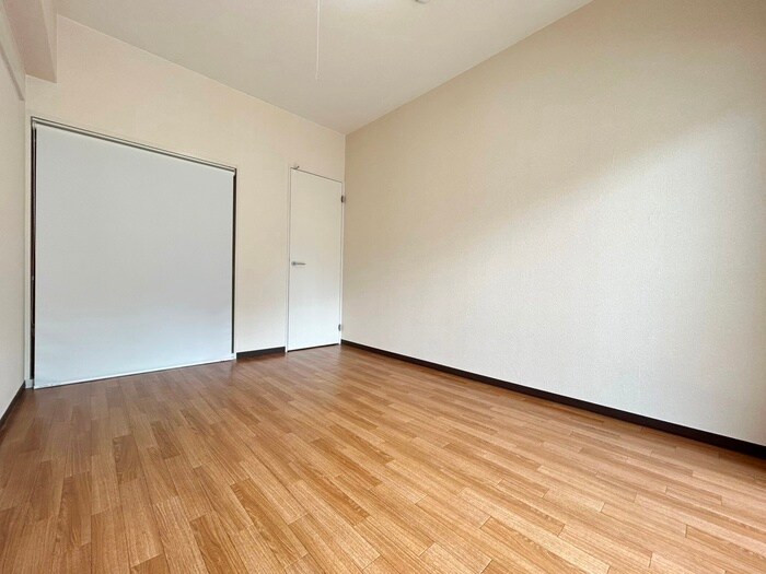 物件内観写真17　(居室)