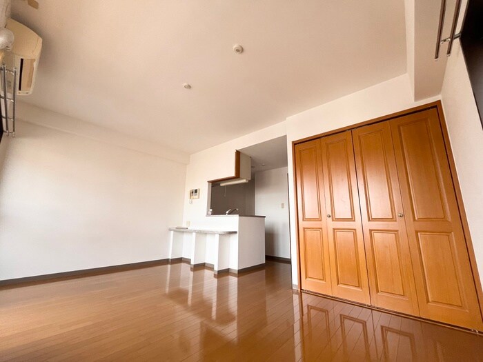 物件内観写真7　(居室)