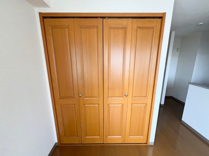 物件内観写真10　(収納)