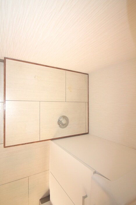 物件内観写真13　(洗濯機置場)