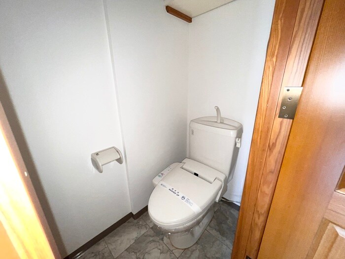 物件内観写真15　(トイレ)