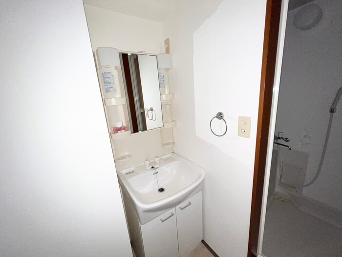 物件内観写真16　(洗面)