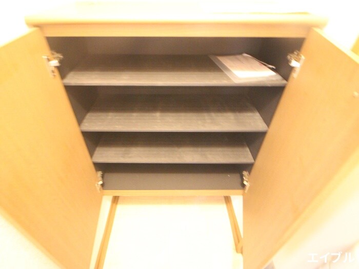 物件内観写真19　(靴箱)