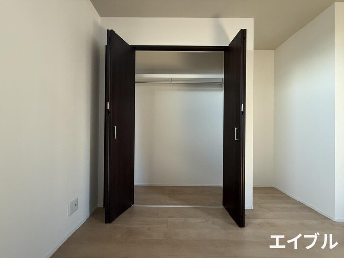 物件内観写真13　(収納)