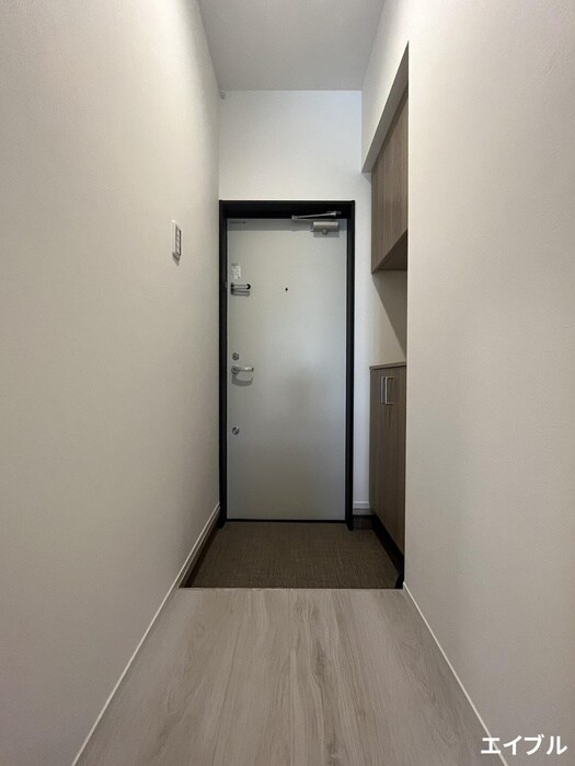 物件内観写真17　(玄関)
