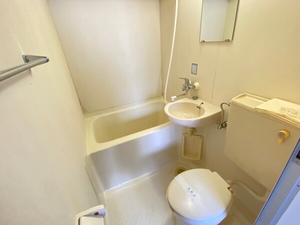 バス／シャワールーム等