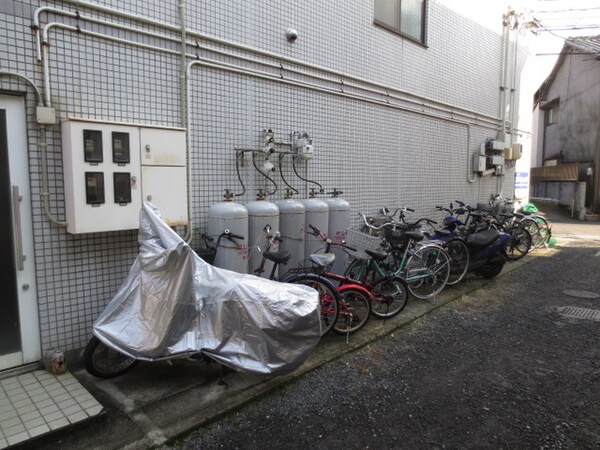 駐輪場