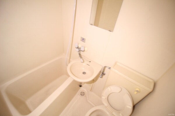 バス／シャワールーム等