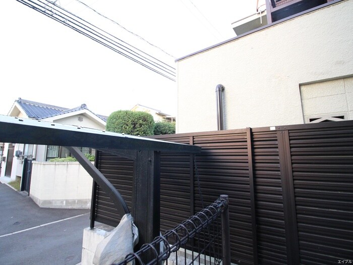 物件内観写真16　(室内からの展望)