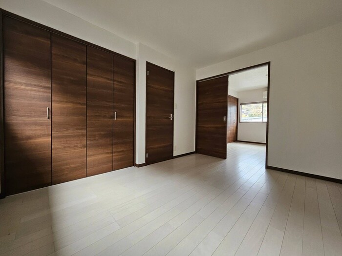 物件内観写真7　(居室)