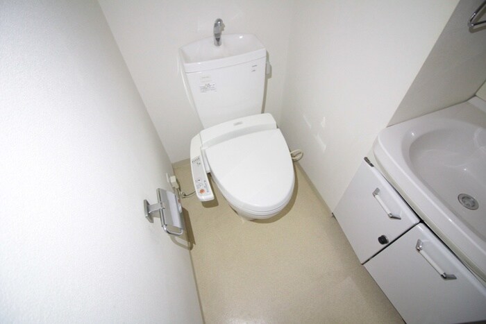 物件内観写真10　(トイレ)