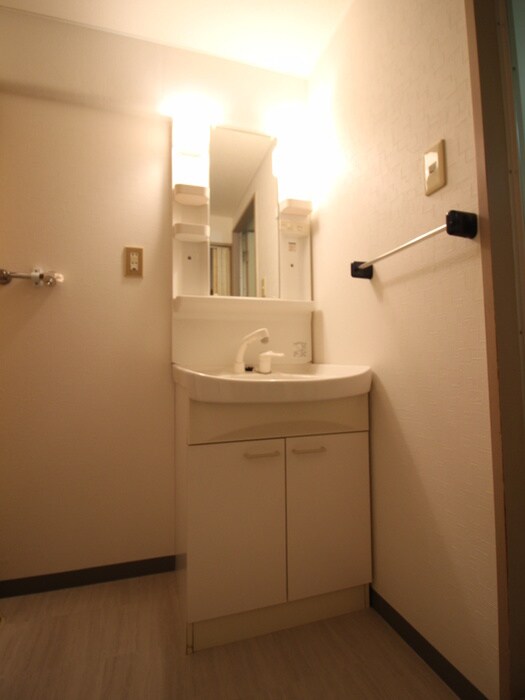 物件内観写真11　(洗面)