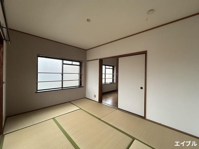 物件内観写真8　(居室)