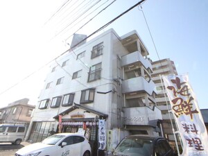 ア－バン響外観写真