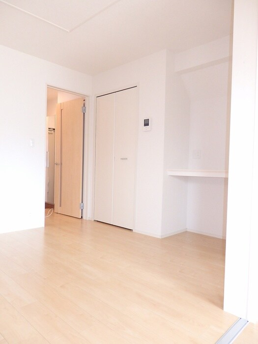 物件内観写真11　(内観写真)