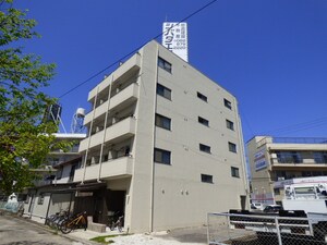 ハイツ曙外観写真