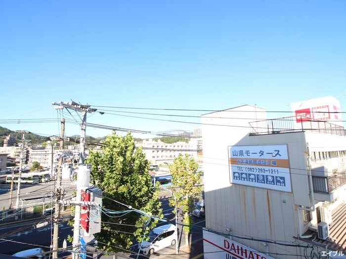 物件内観写真19　(室内からの展望)