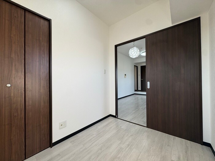 物件内観写真19　(居室)