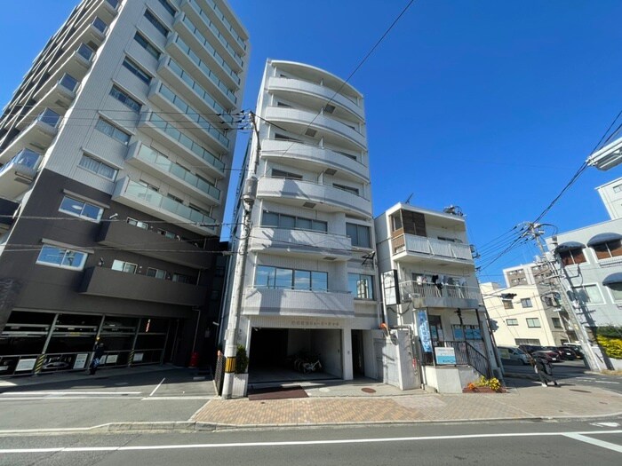 リョ－コ－テックビルの外観写真