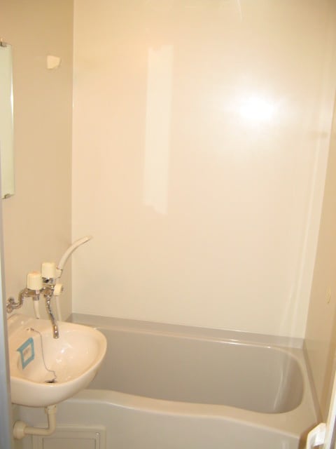 リョ－コ－テックビルの洗面