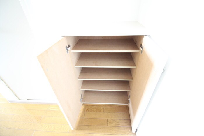 物件内観写真15　(靴箱)