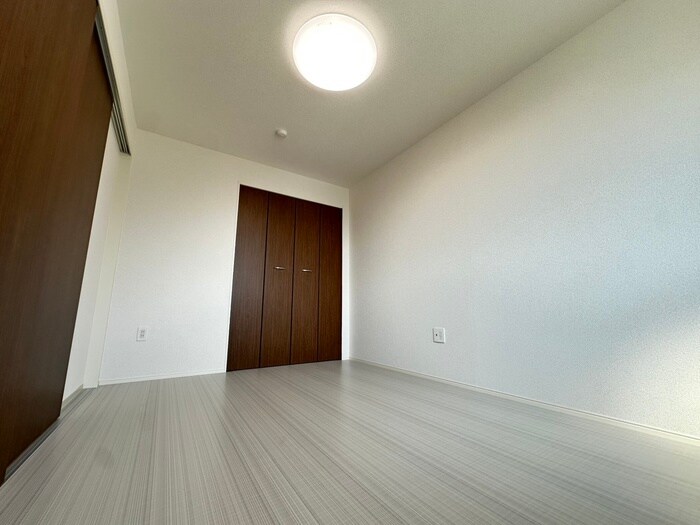 物件内観写真17　(居室)