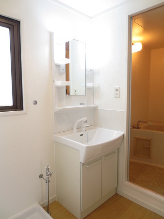 物件内観写真10　(洗面)