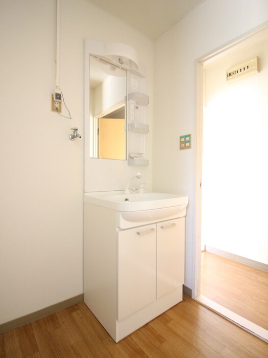 物件内観写真13　(洗面)