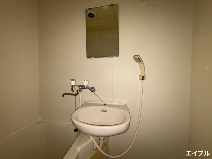 物件内観写真12　(洗面)