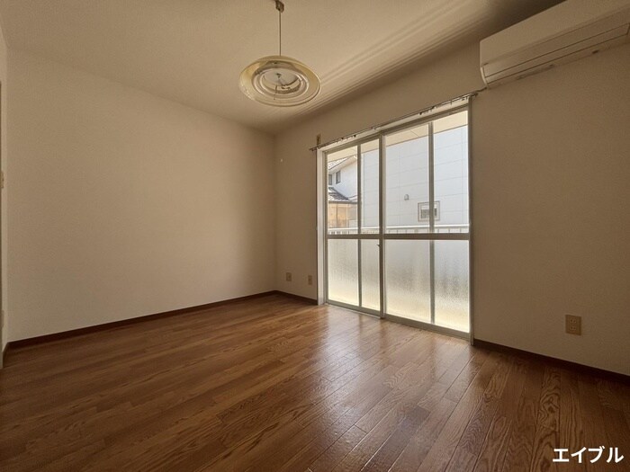 物件内観写真21　(居室)