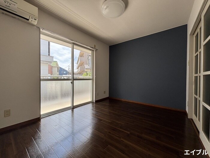 物件内観写真21　(居室)