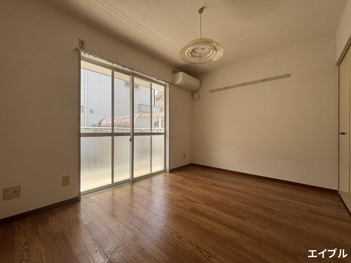 物件内観写真22　(居室)