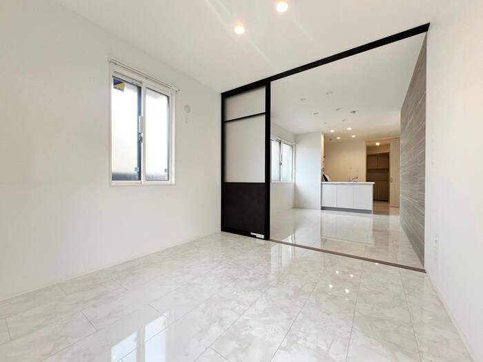 物件内観写真7　(居室)