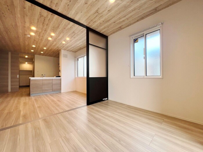 物件内観写真7　(居室)