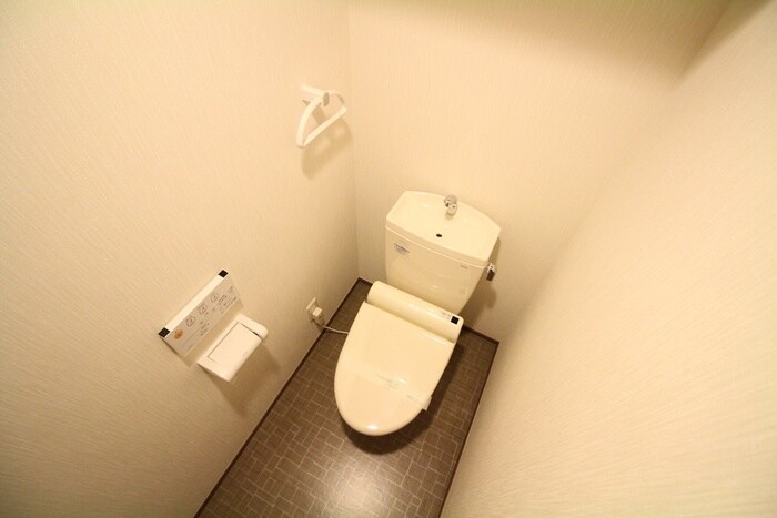 物件内観写真9　(トイレ)