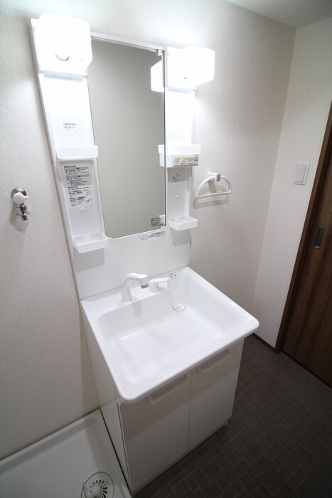 物件内観写真11　(洗面)