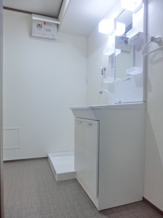 物件内観写真12　(洗面)