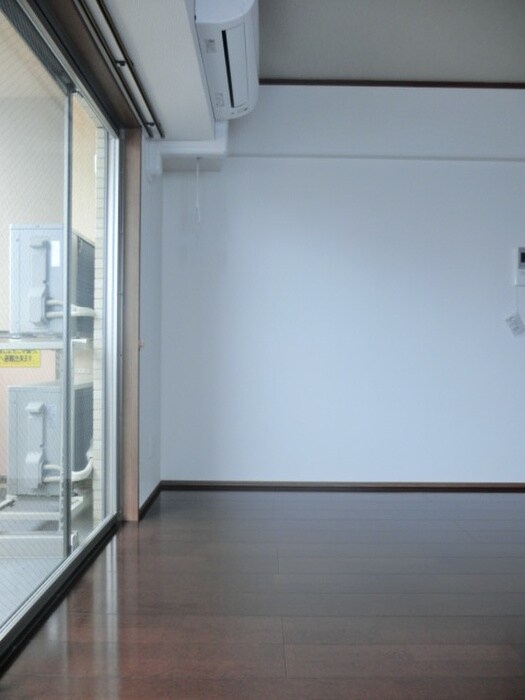 物件内観写真15　(居室)