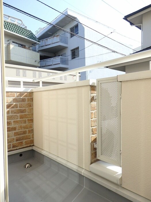 物件内観写真13　(ベランダ・バルコニー)