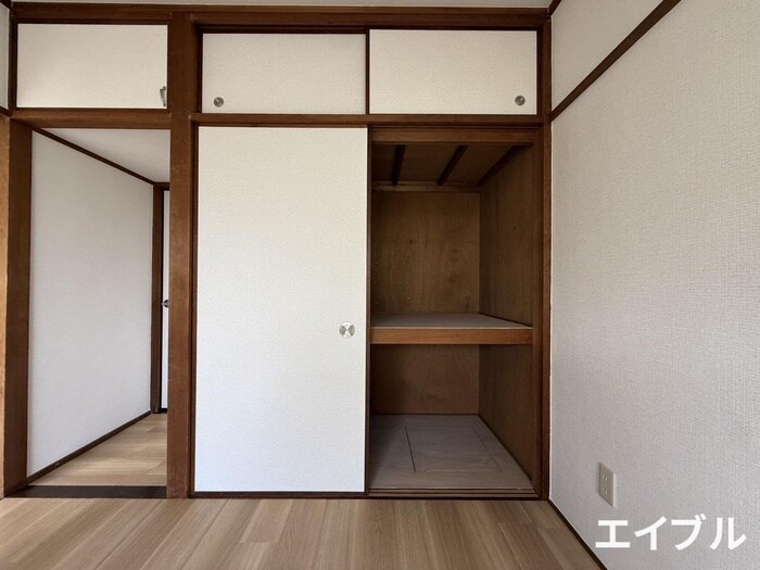 物件内観写真17　(収納)
