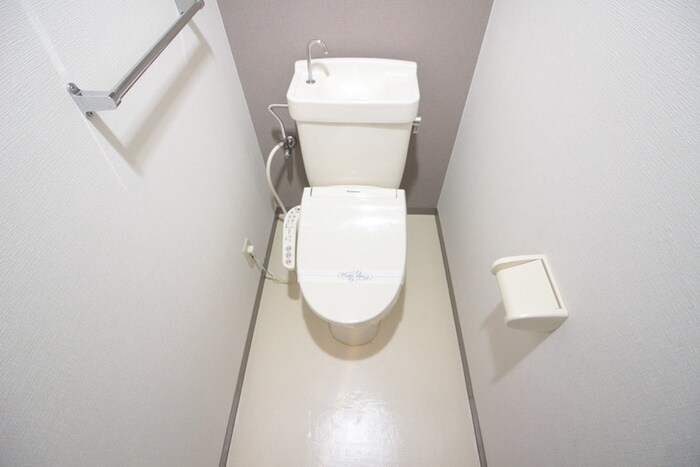 物件内観写真10　(トイレ)