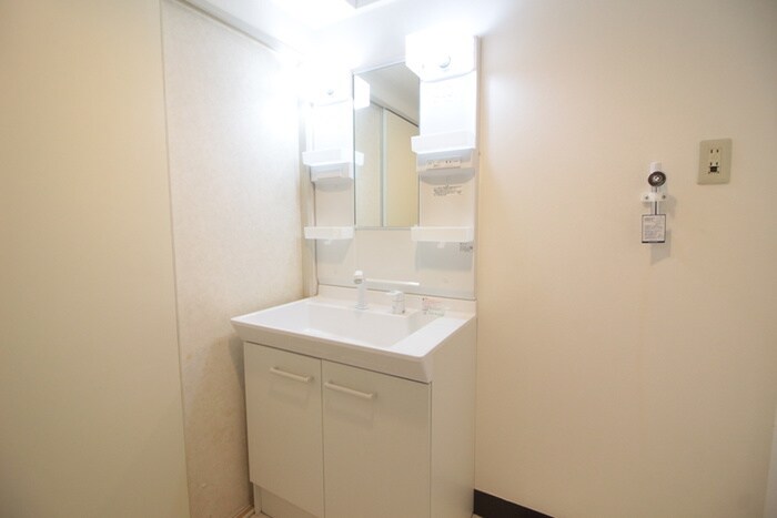 物件内観写真11　(洗面)