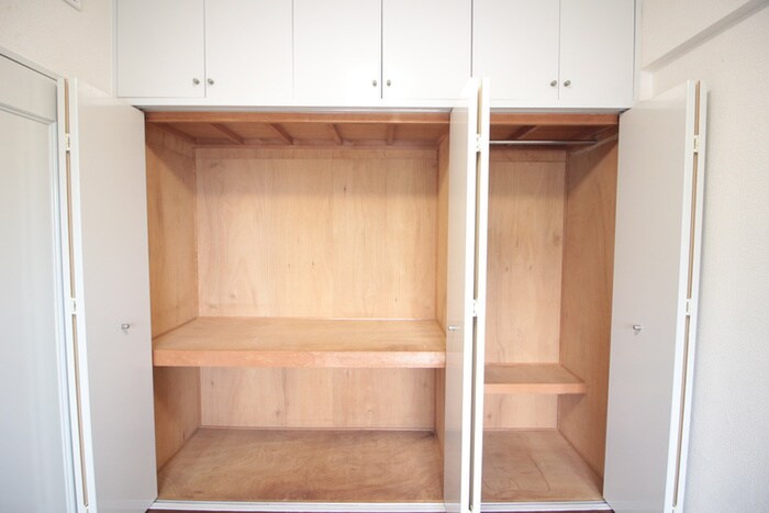 物件内観写真12　(収納)