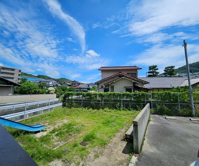 物件内観写真14　(室内からの展望)