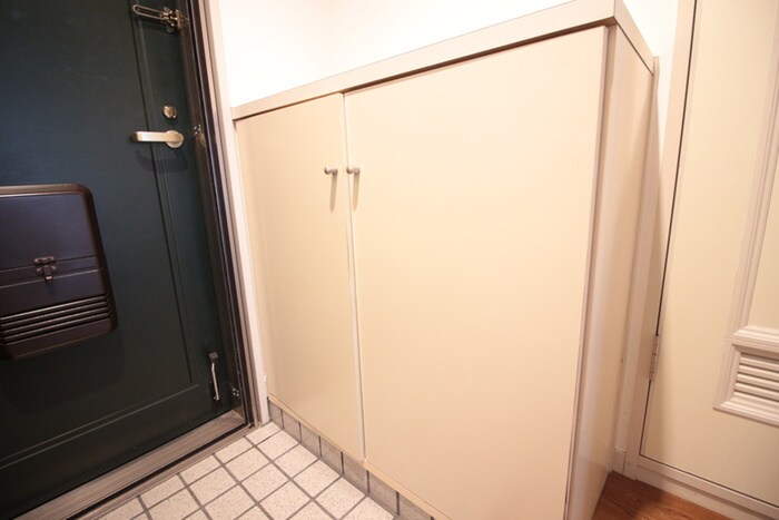物件内観写真16　(靴箱)