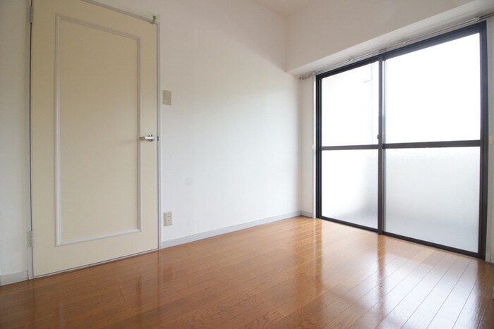 物件内観写真18　(居室)